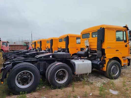 Дизайн радиальной шины Shacman тракторный грузовик F3000 400L 336-420HP 50 с оранжевыми сиденьями≤5