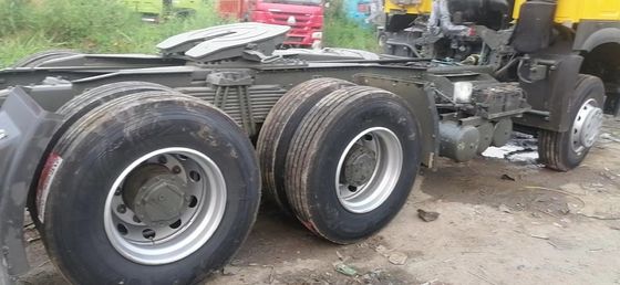 8500x2500x3600 мм Sinotruk HOWO 6*4 Тракторный грузовик Тяжелый грузовик с конструкцией безтрубных шин