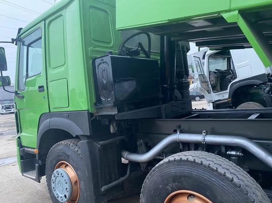 Тип ручной трансмиссии Sinotruck HOWO Зеленый 12 колесный 8*4 Дэмп-Трак с 371-430 л.с.
