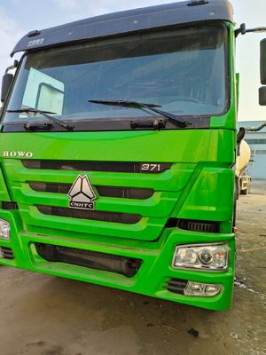 Sinotruk HOWO 6*4 Дампер-грузовик Строительное оборудование 80-тонный грузовик с наклоном с сиденьями ≤5
