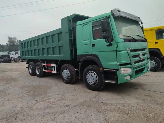 12 шины Sinotruk HOWO 8*4 Дамп-грузовик Подержанный грузовик Зеленый с ручной коробкой передач