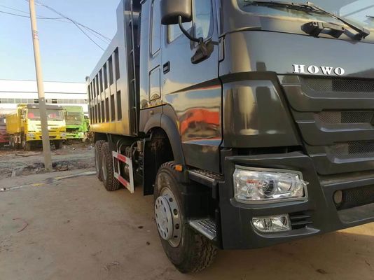 Дизайн радиальной шины Sinotruk HOWO 6*4 Дэмпинг для тяжелой перевозки и ≤5 мест