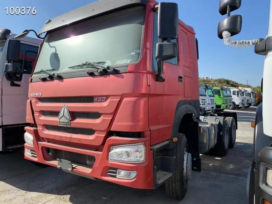 Дизайн безтрубной шины Красный грузовик Sinotruk HOWO 6*4 Тракторный грузовик в хорошем состоянии