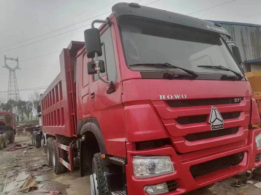 6X4 8X4 Sinotruck Дизайн шины радиальный двигатель вместимостью 6-8L Tipper Dumper Tipping truck