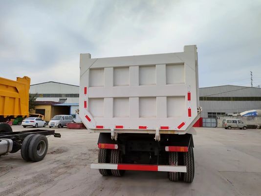 Sinotruck HOWO 6*4 Подержанный белый грузовик типа U с ручной коробкой передач