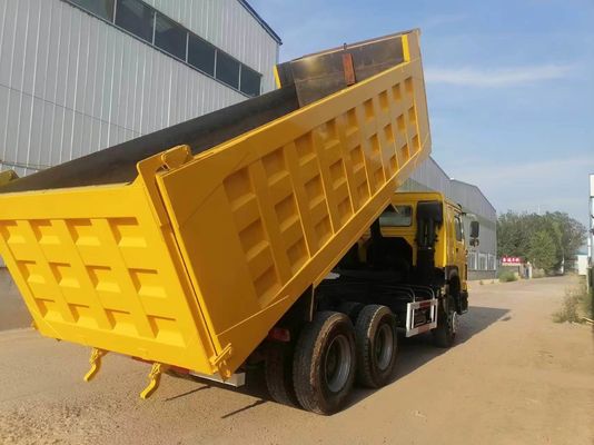 Sinotruck HOWO Нагрузчик 6*4 Дэмп-Трактор Подержанный грузовик с 10 шинами и 1