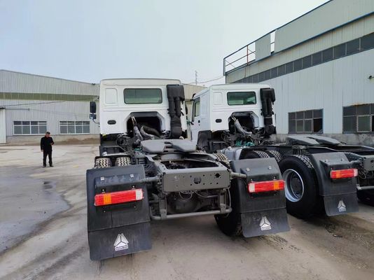 Sinotruck HOWO Грузовик для транспортировки древесины Транспортный грузовик для транспортировки древесины Прицеп мощностью 6-8 л