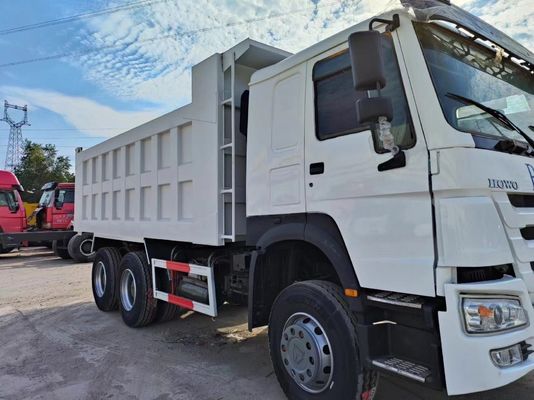 Белый буксир HOWO 6*4 мощностью 4-6 л и требованиями клиентов