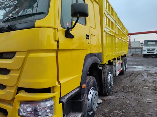Подержанный Sinotruk HOWO 8*4 Грузовой грузовик 12 колес Вейчай двигатель 351-450 л.с. 6-8 л. емкость