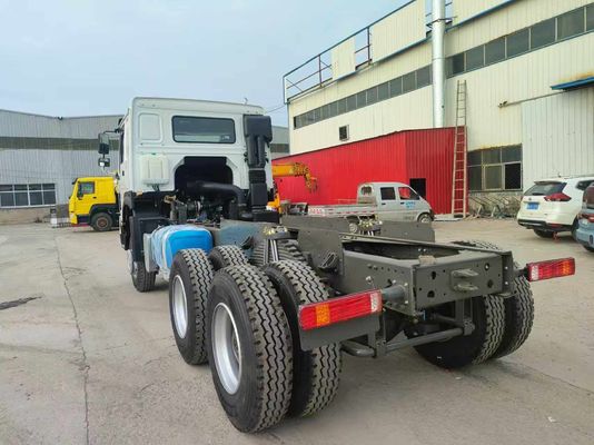 Sinotruck HOWO 6*4 Тракторный грузовик в Евро 3/4/5 ECE GCC ISO с ручной трансмиссией