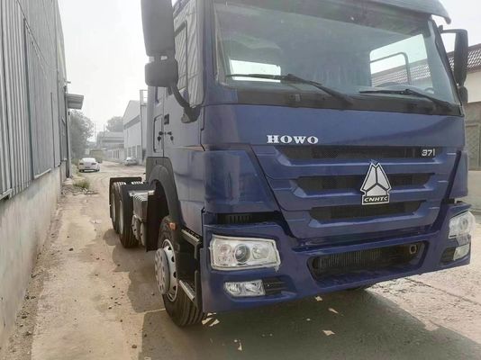 Синий Sinotruk HOWO 6X4 10 колесный тракторный грузовик с мощной тяговой мощностью