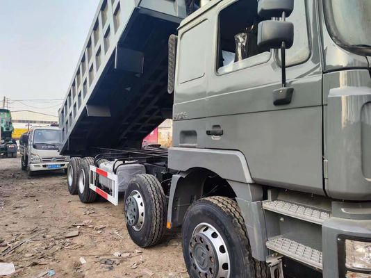 Подержанный Шакман 8*4 F3000 с ручной трансмиссией